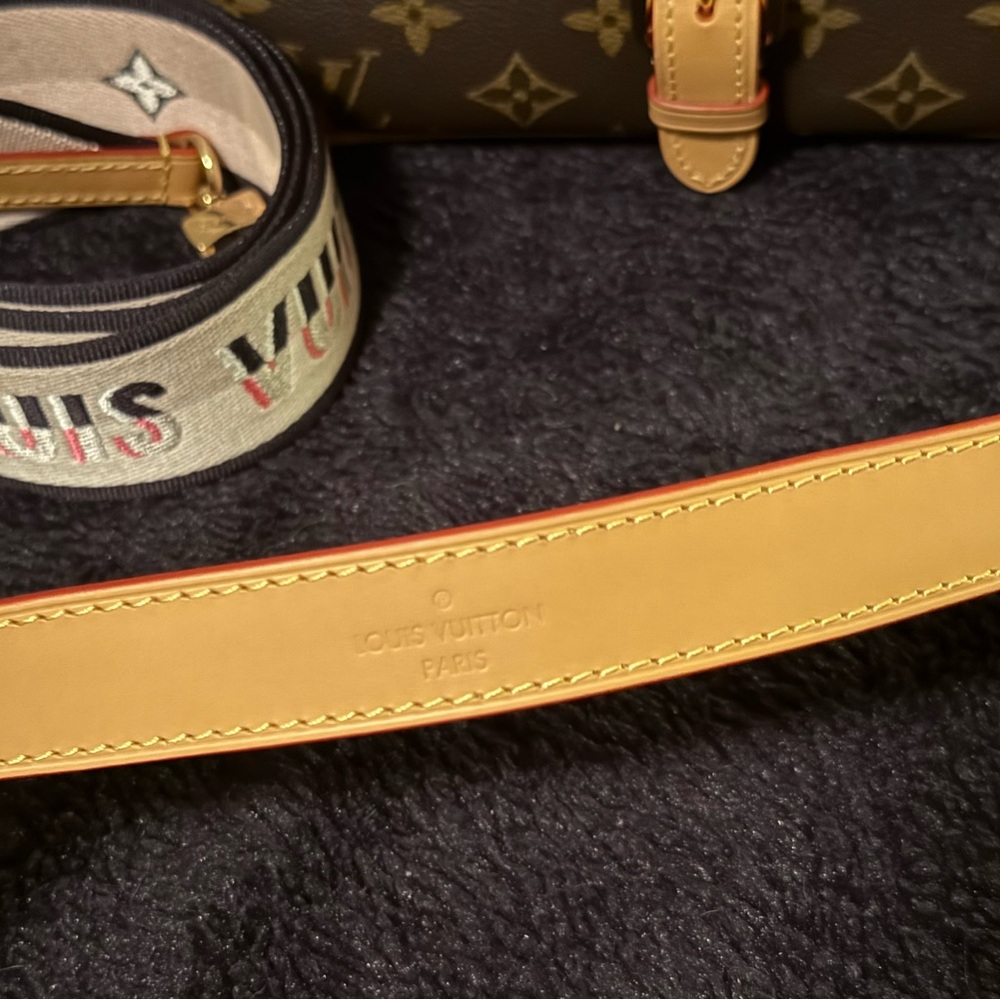 Louis Vuitton Monogram Diane - Picture 4 of 16